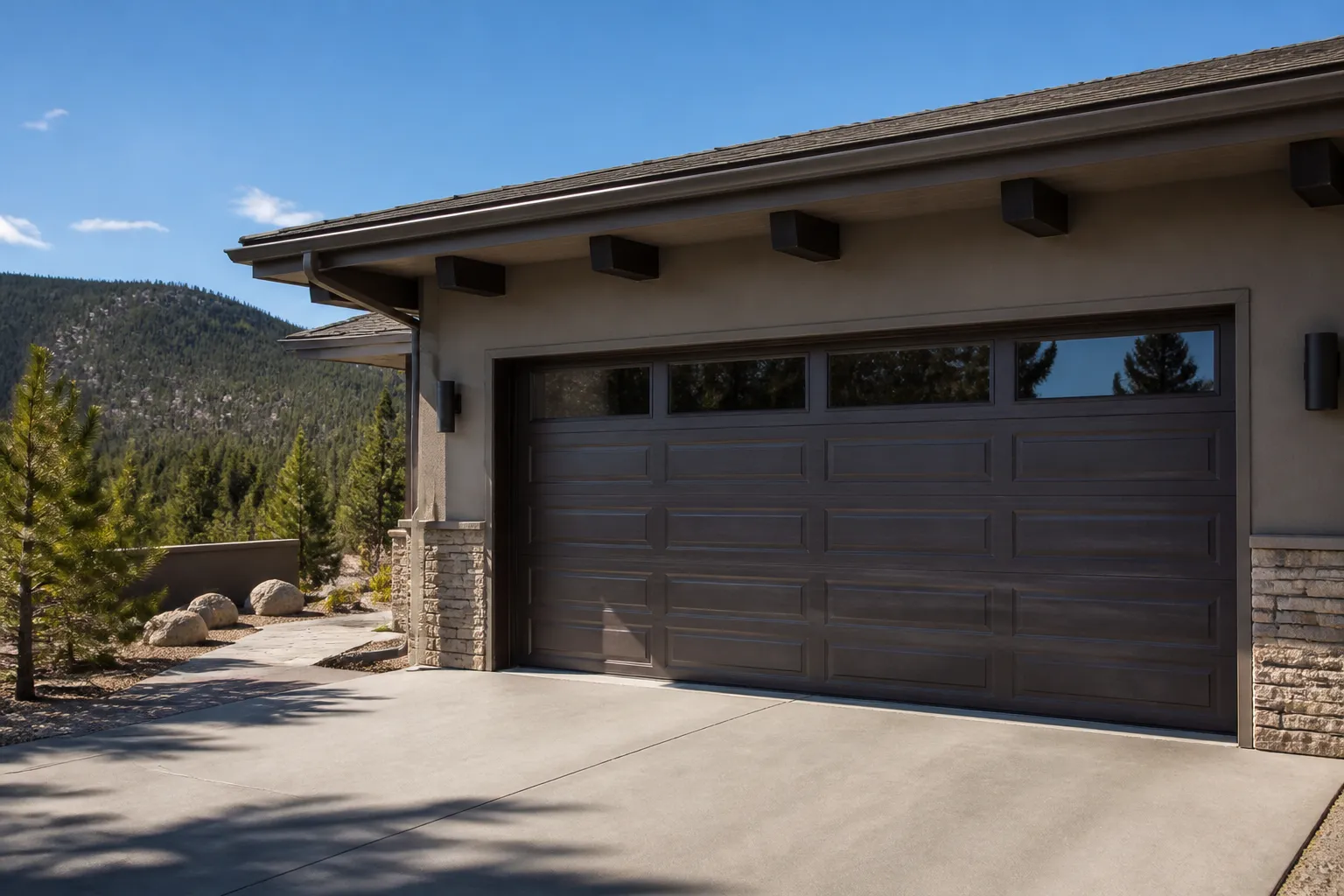 Garage door service in Los Alamos, New Mexico
